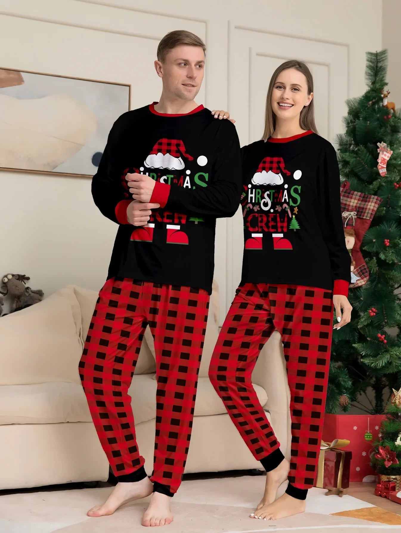 2024 Winter Matching Family Pajama Set for Mom, Dad, Daughter, and Son, Soft and Casual Christmas Loungewear, Perfect Holiday Gift